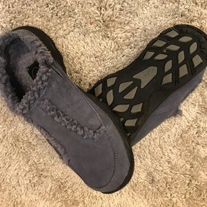 Ryka gray suede clogs